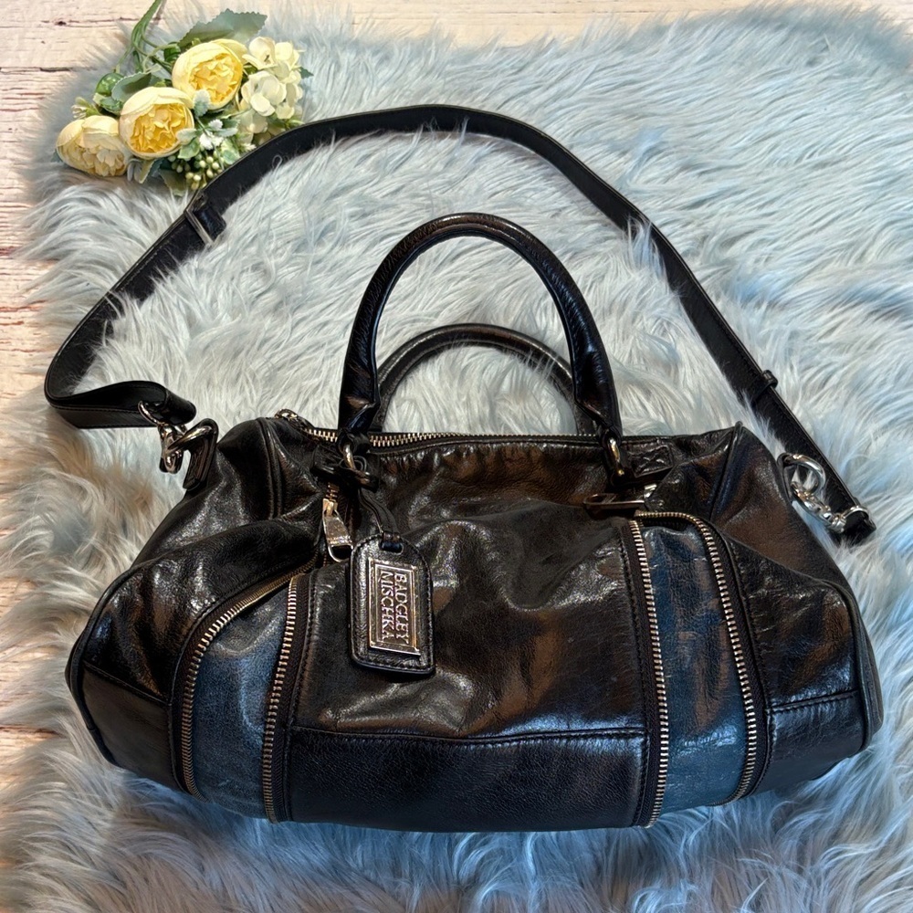 Badgley Mischka Dual Zip Blue Leather Bag
